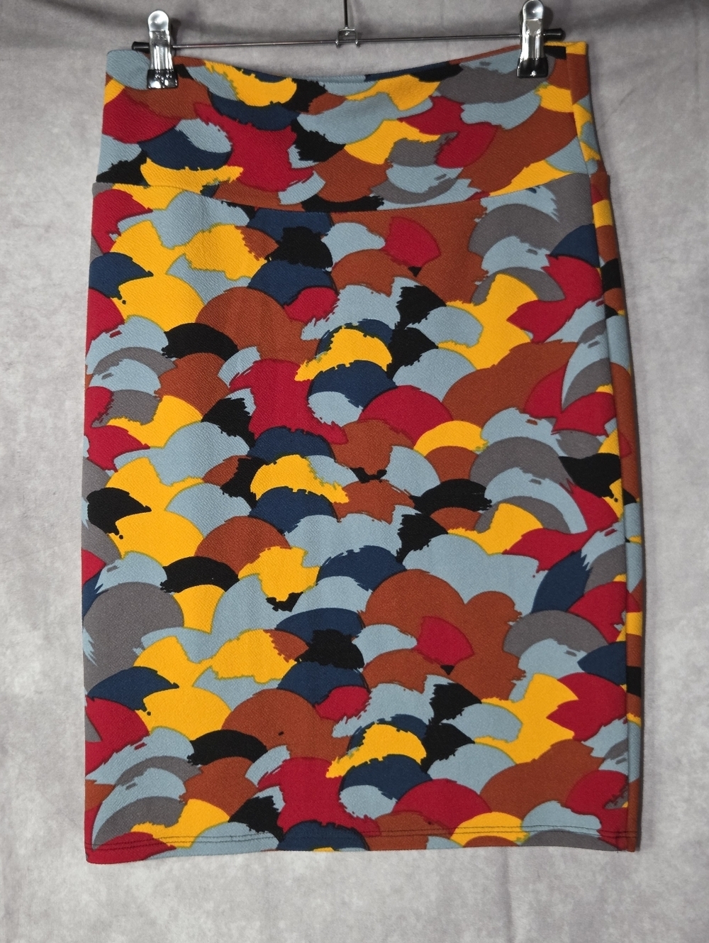 LuLaRoe Cassie Skirt Small Blue Yellow Red Brown Knee Length Pull On Pencil